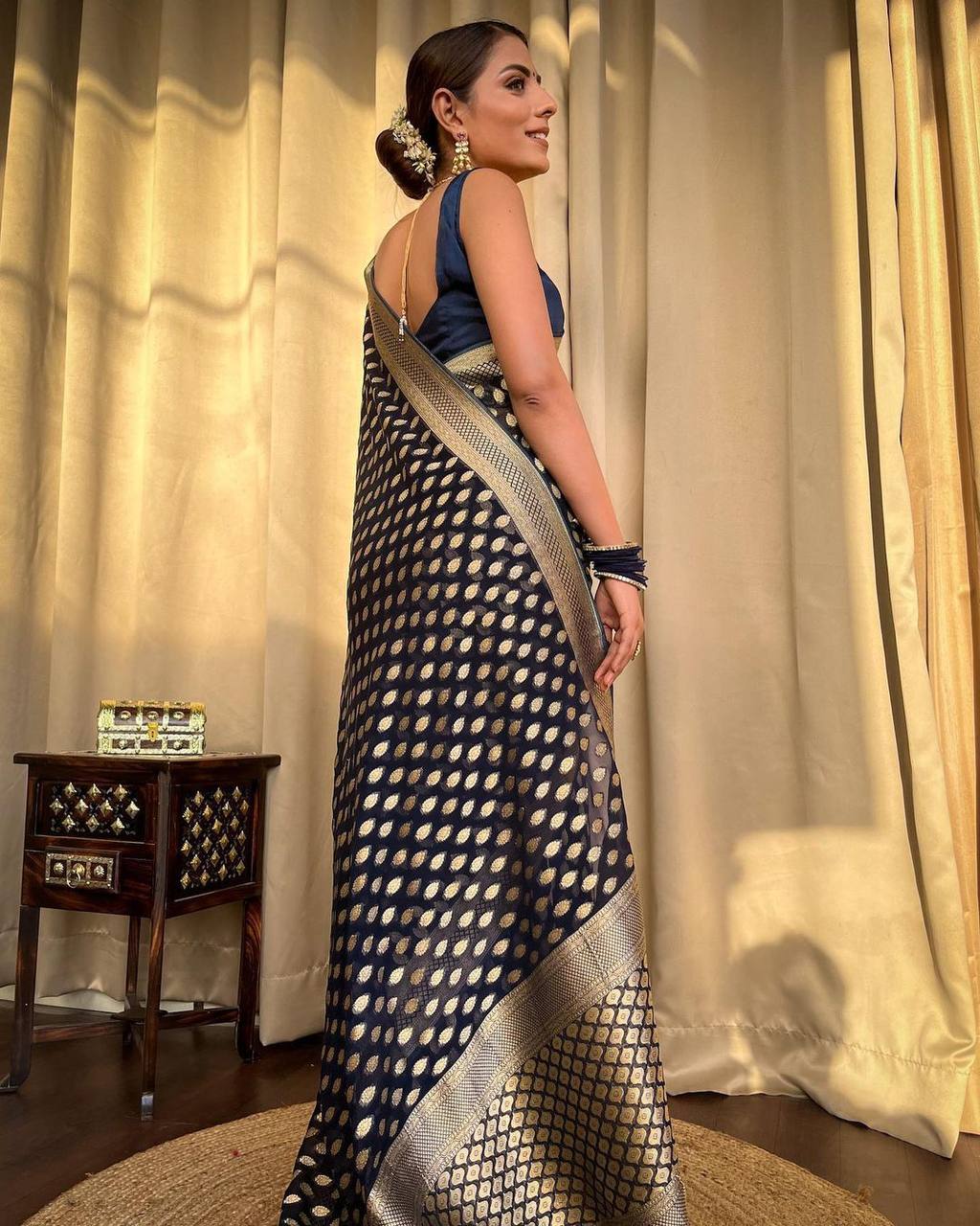 Ethnic Woven Design Zari Banarasi Saree