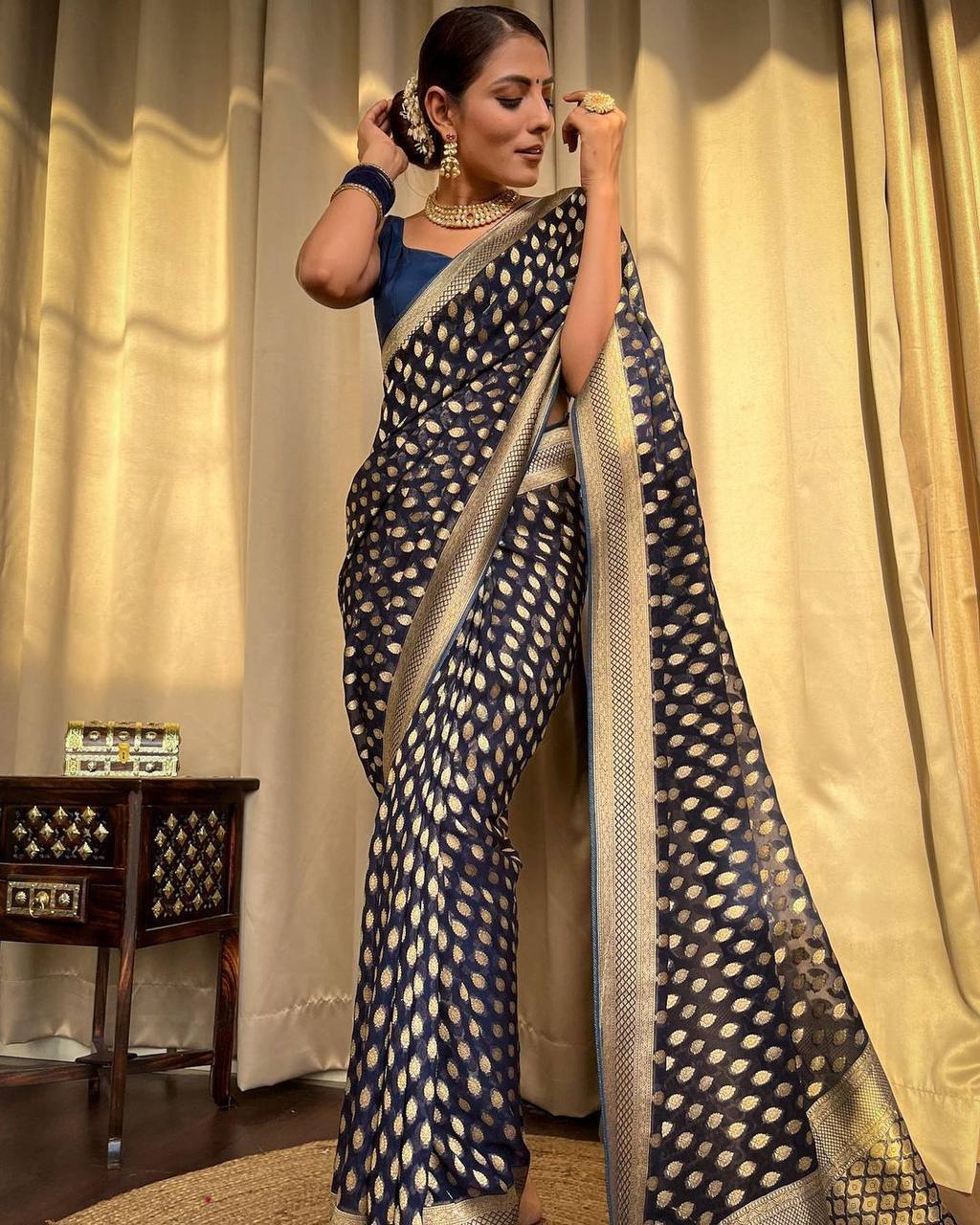 Ethnic Woven Design Zari Banarasi Saree