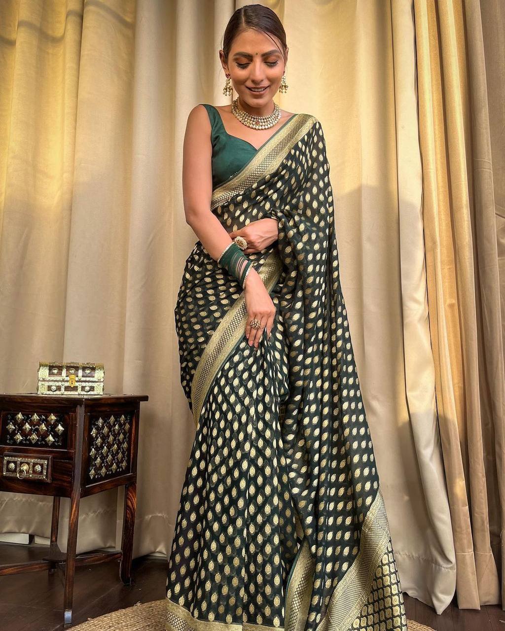 Ethnic Woven Design Zari Banarasi Saree