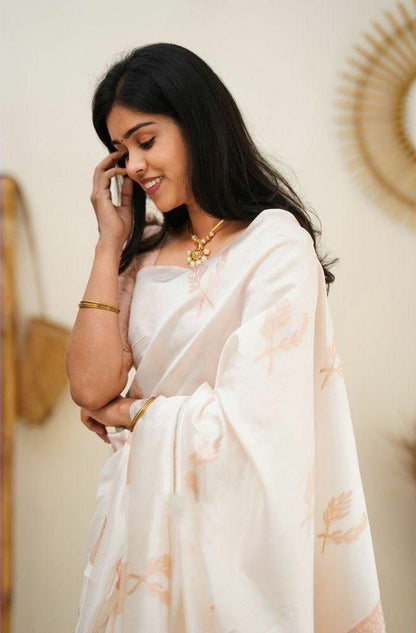 White Pure Kanjivaram Silk Saree With Blouse Piece