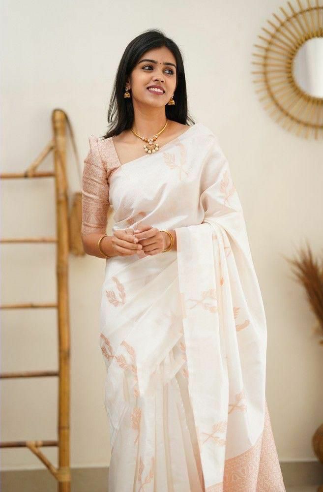 White Pure Kanjivaram Silk Saree With Blouse Piece