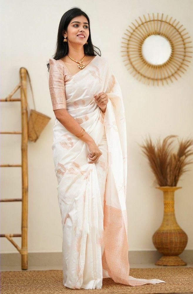 White Pure Kanjivaram Silk Saree With Blouse Piece